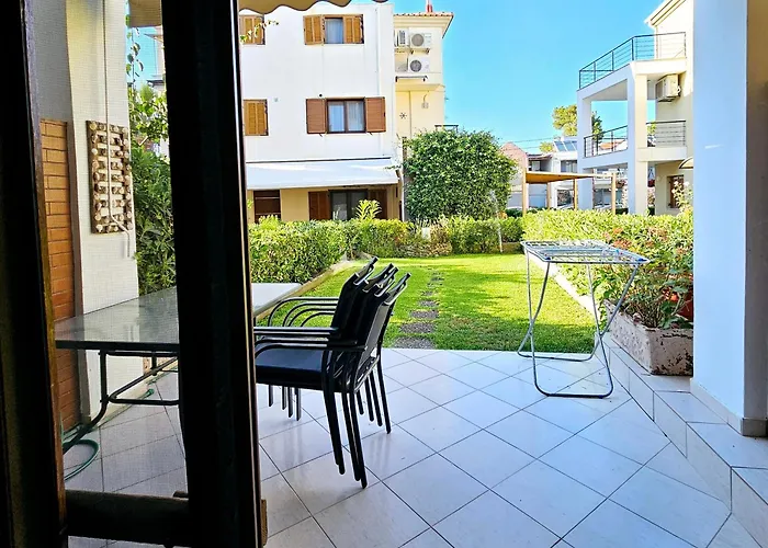 Hébergement de vacances Maisonette By The Sea 50 M *
