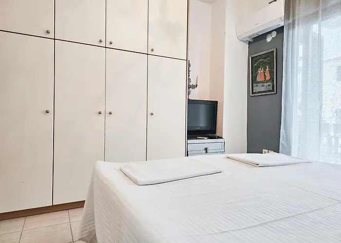 Hébergement de vacances Maisonette By The Sea 50 M
