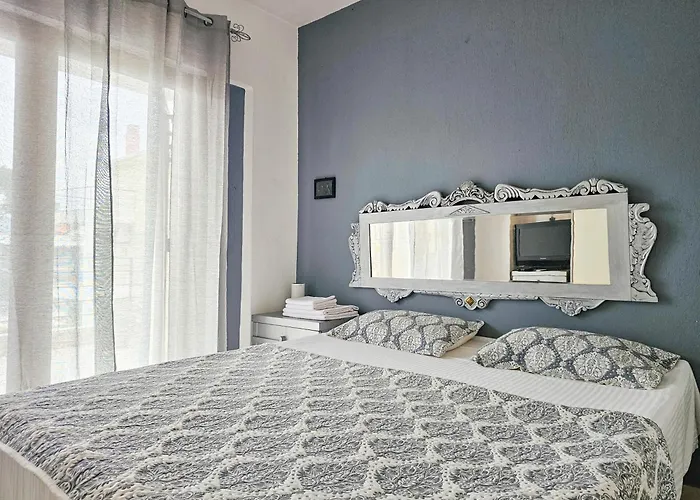 Maisonette By The Sea 50 M Hébergement de vacances
