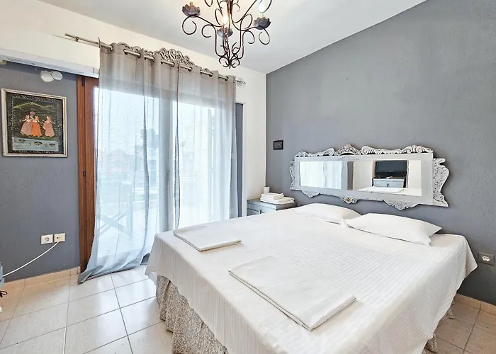 Maisonette By The Sea 50 M * Pefkochori