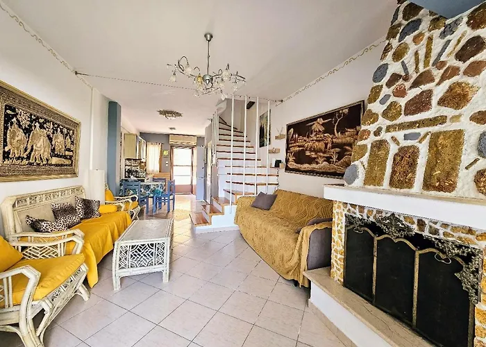 Hébergement de vacances Maisonette By The Sea 50 M