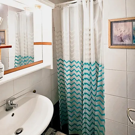 Semesterbostad Maisonette By The Sea 50 M