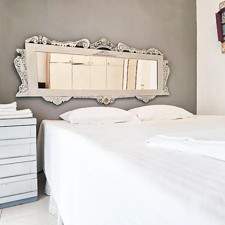 Maisonette By The Sea 50 M *