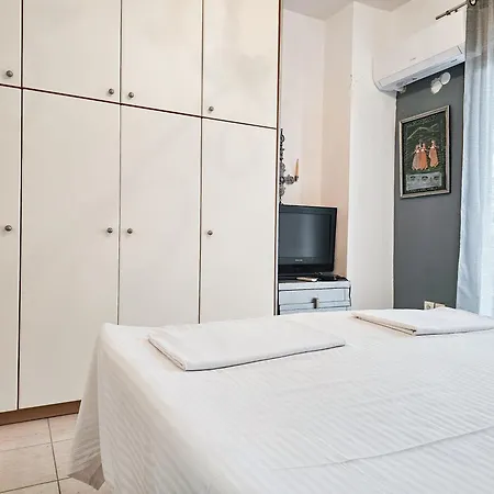 Case de vacanță Maisonette By The Sea 50 M