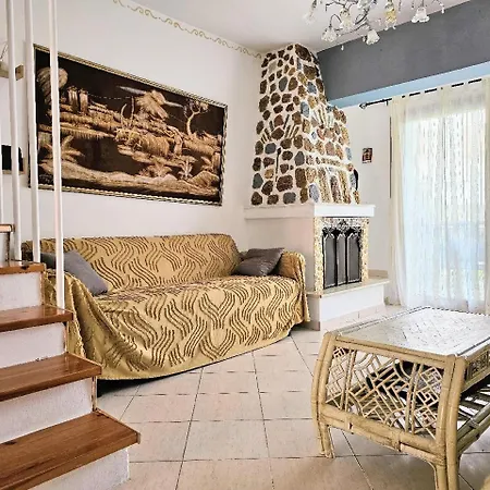 Maisonette By The Sea 50 M Semesterbostad Pefkochori