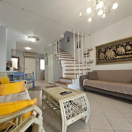 Maisonette By The Sea 50 M * פפקוהורי