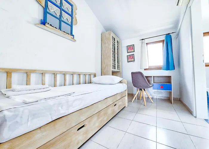 Дом отдыха Maisonette By The Sea 50 M Пефкохори