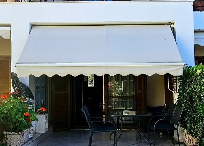 Дом отдыха Maisonette By The Sea 50 M Пефкохори