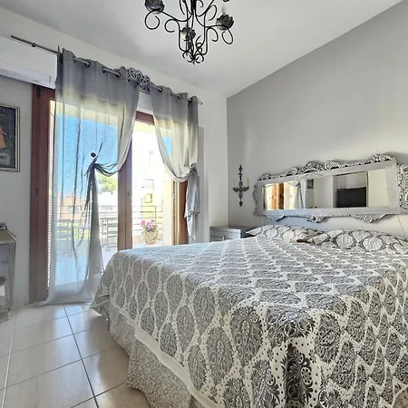 Maisonette By The Sea 50 M Casa vacanze *