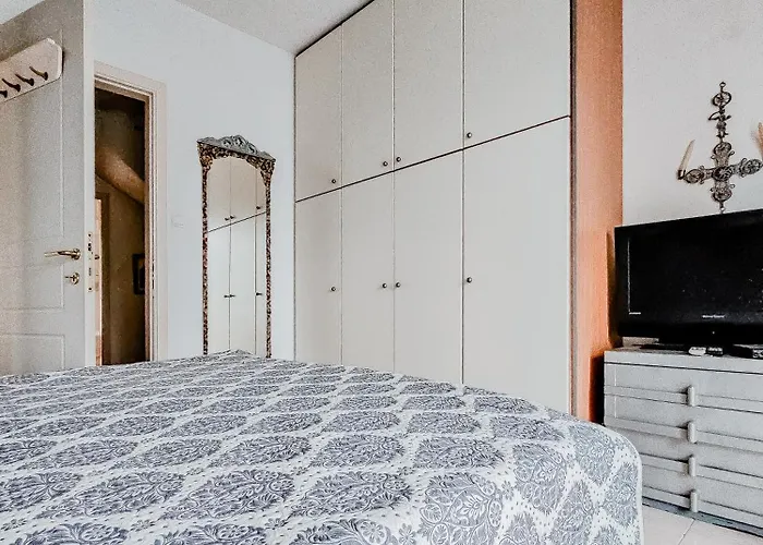 Maisonette By The Sea 50 M *