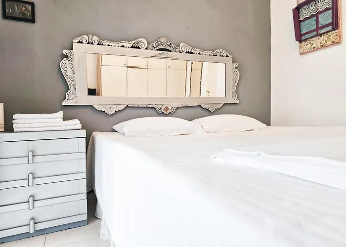 Maisonette By The Sea 50 M *